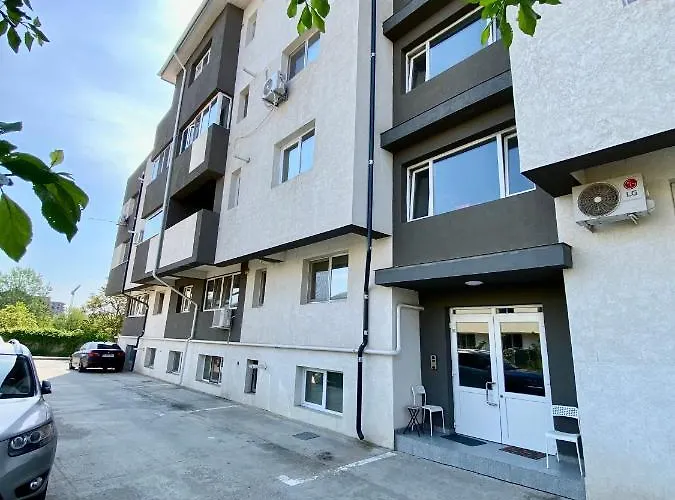 Apartamento Titan Pallady